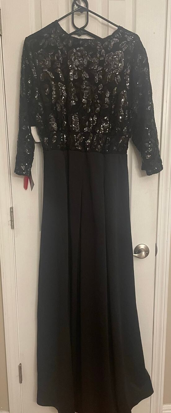 Kiyonna Black Evening Dress with lace Bodice and full lined chiffon skirt, A64